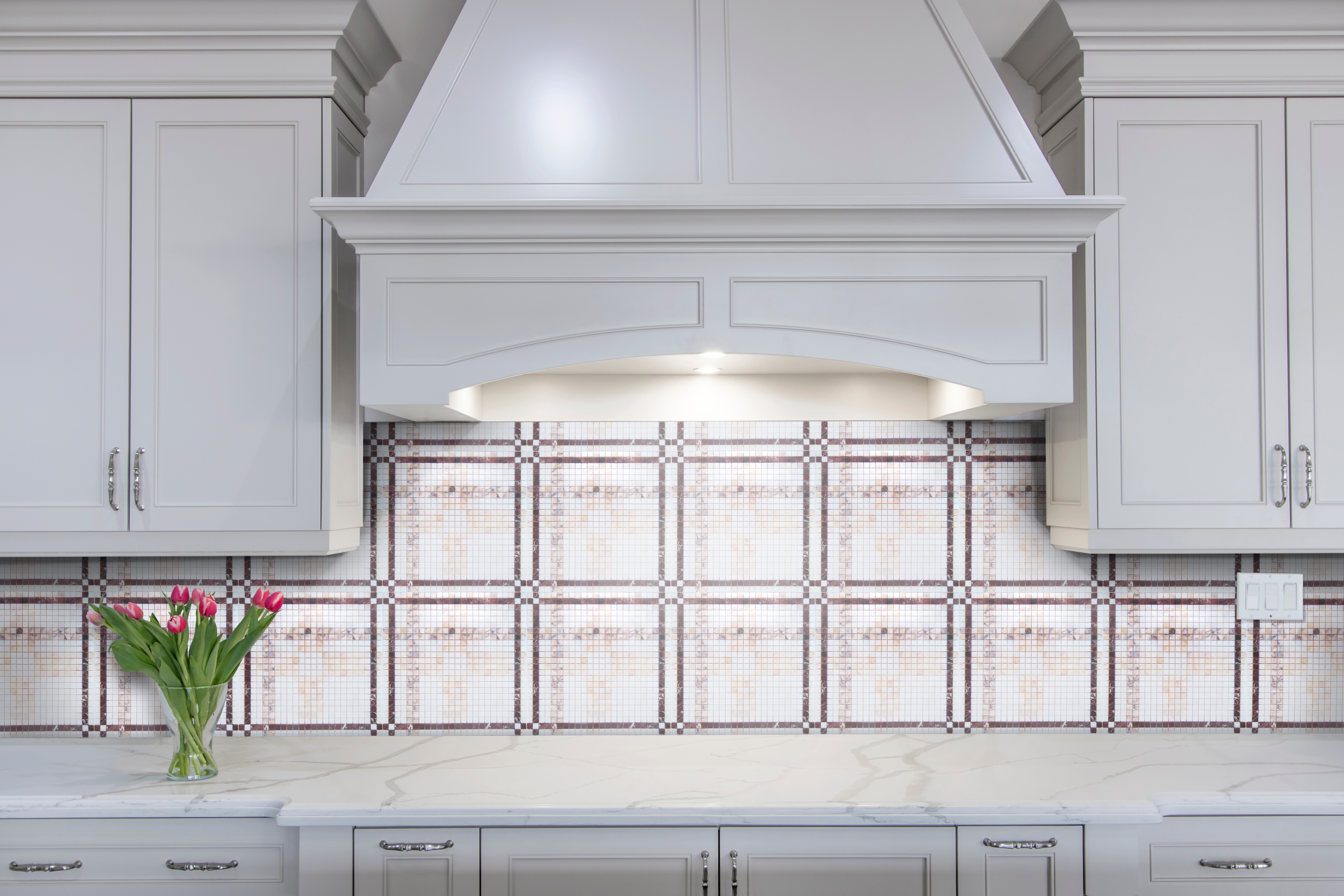 Kitchen Counter White Thassos & Calacatta Micro Marble